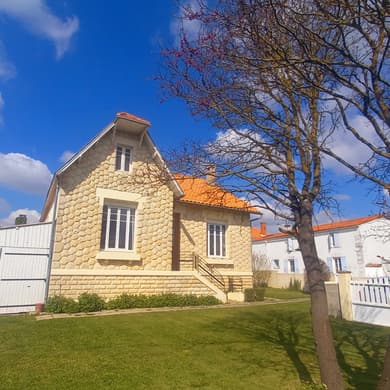 Maison à 17km de La Rochelle et 10km des plages
