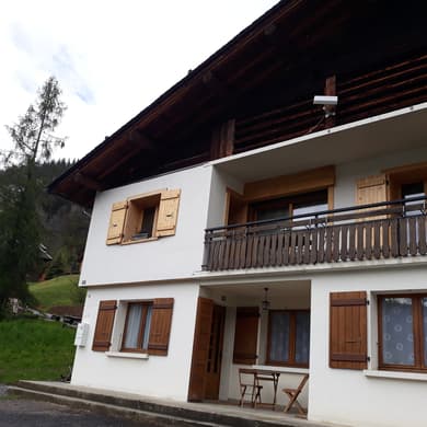  La Clusaz 2 chambres et terrasse au soleil