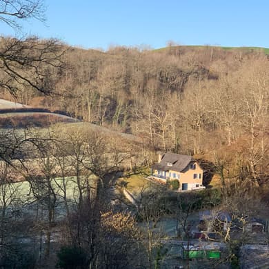 Maison au calme environnement montagne