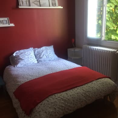 Chambre indépendante salle deau Cuisine