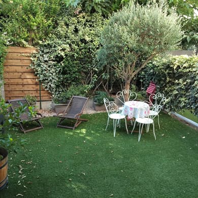 Maison bord de mer avec parking et petit jardin