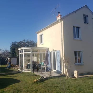 Petite maison proche centre