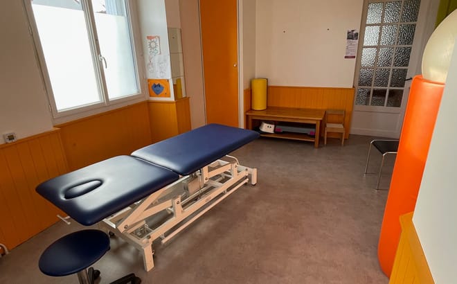 Recherche kiné professionnel de santé à Rezé 44400