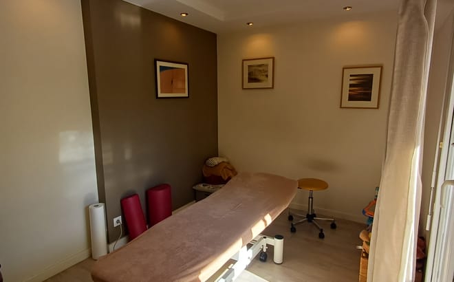 74 location annecycran gevrierd une pièce au sein d un cabinet de soins